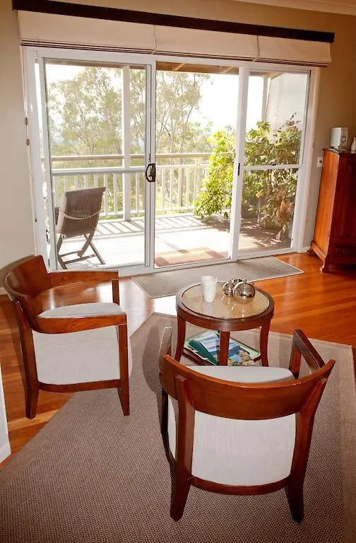 **** Bed & Breakfast At Sunrise Cottages Montville Australien